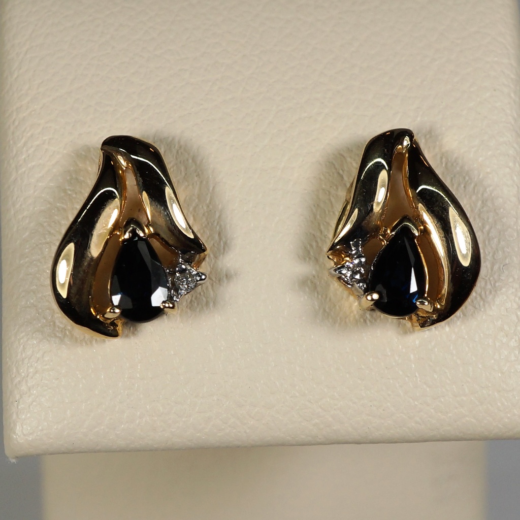 14ky Gold Genuine Sapphire  Diamond Earrings